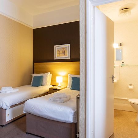 Dilkhusa Grand Hotel By Compass Hospitality Ilfracombe Værelse billede